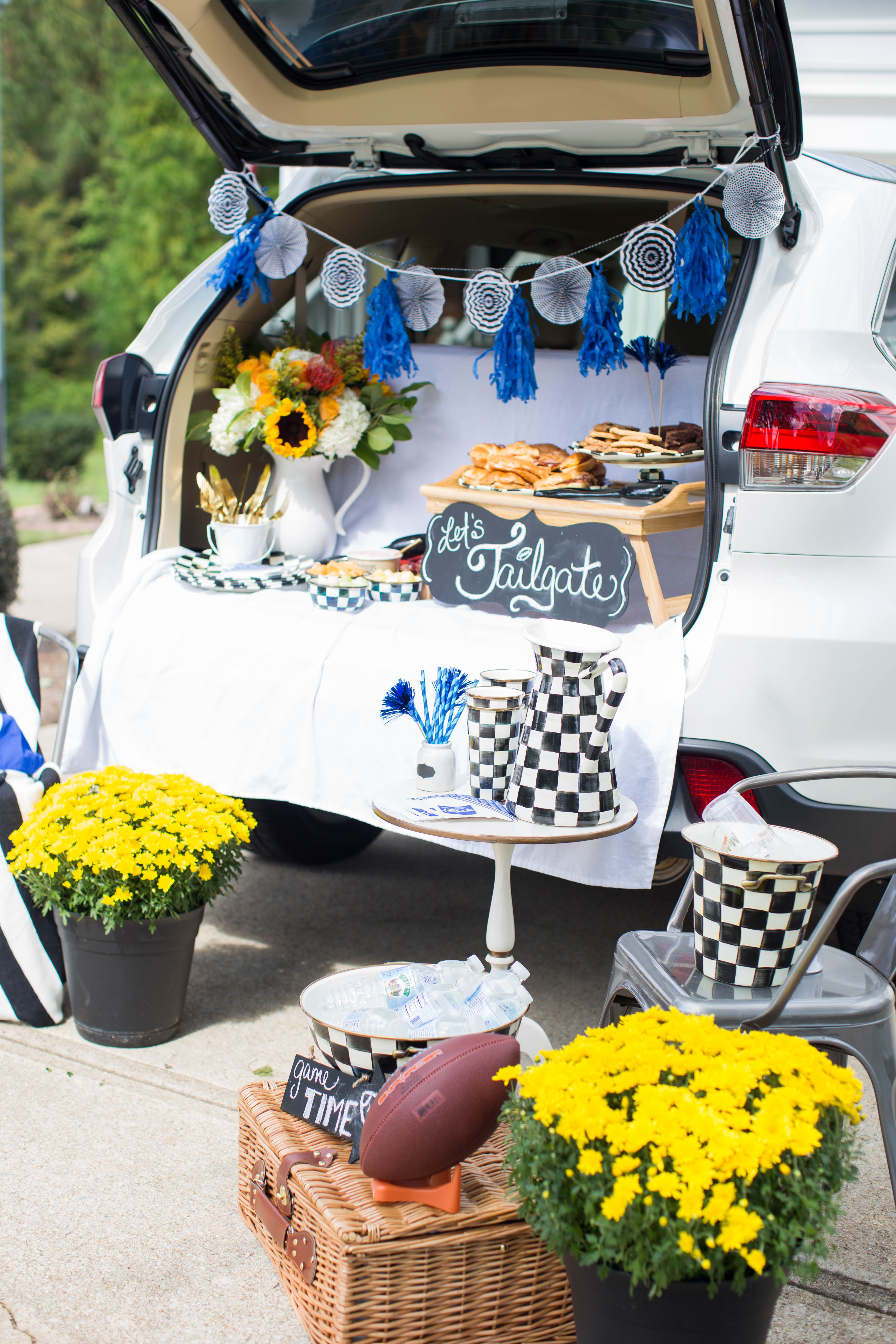 How to: Host a Great Tailgate Party by North Carolina lifestyle blogger Coffee Beans and Bobby Pins