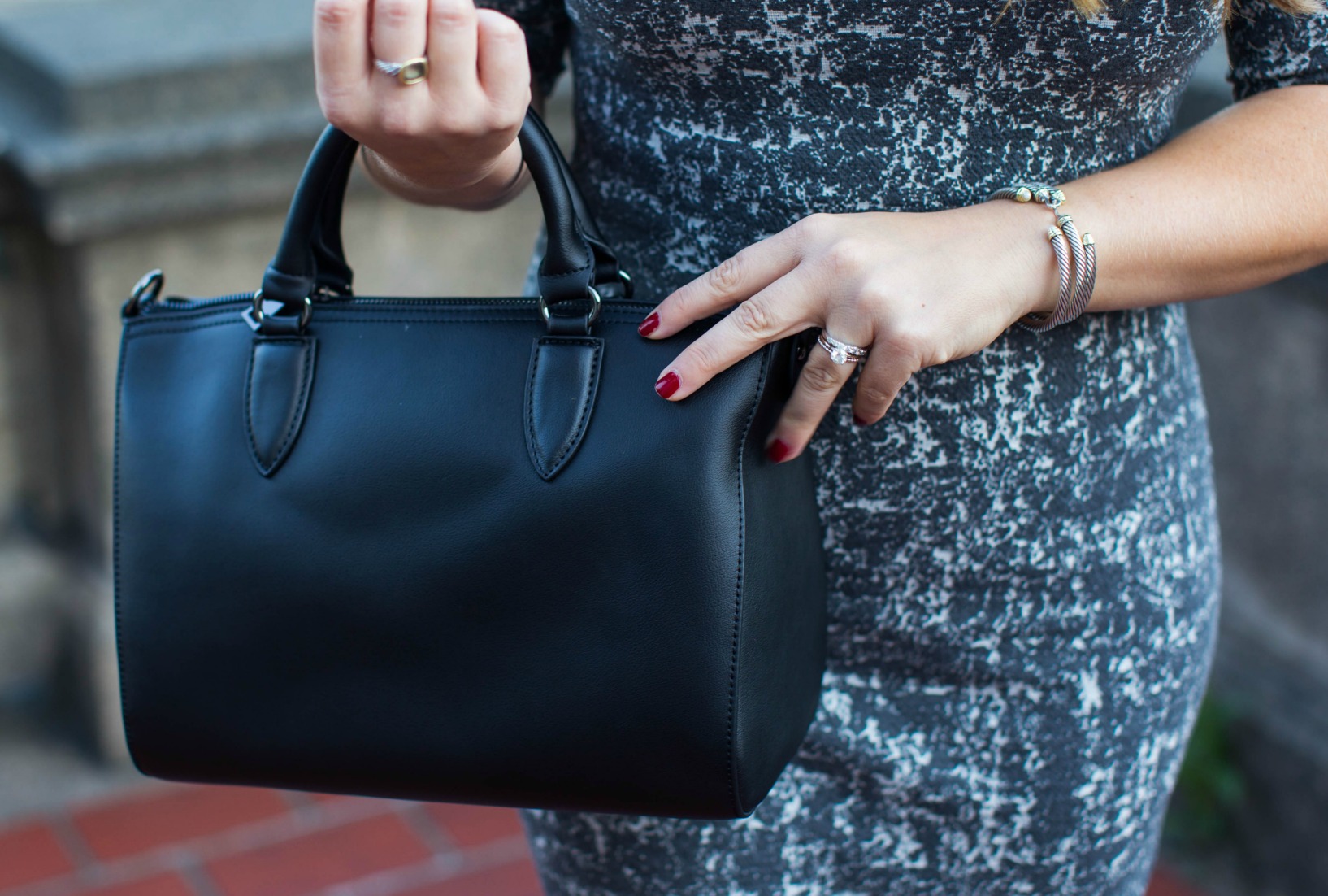 tes-leather-handbag
