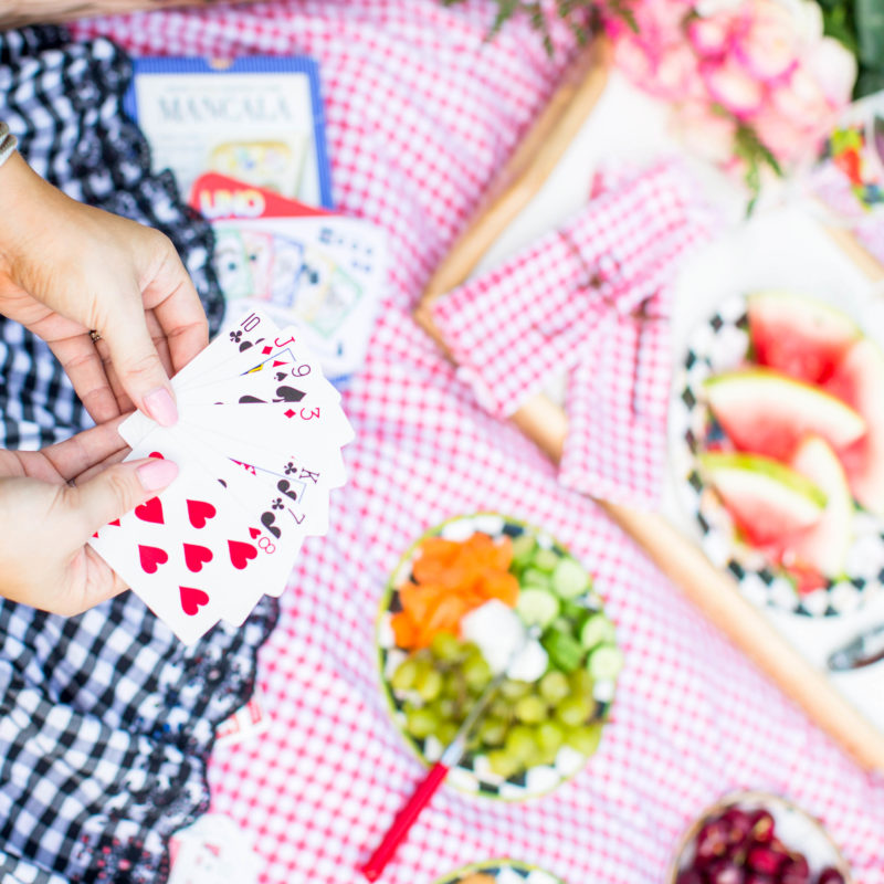 How to Have the Perfect Summer Picnic