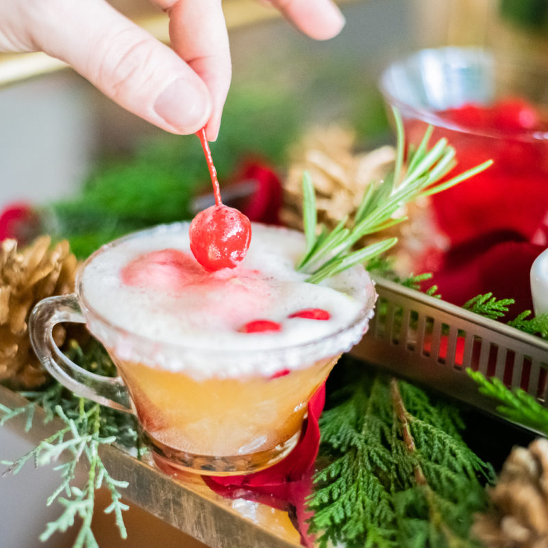 Easy and Delicious Non-Alcoholic Holiday Punch
